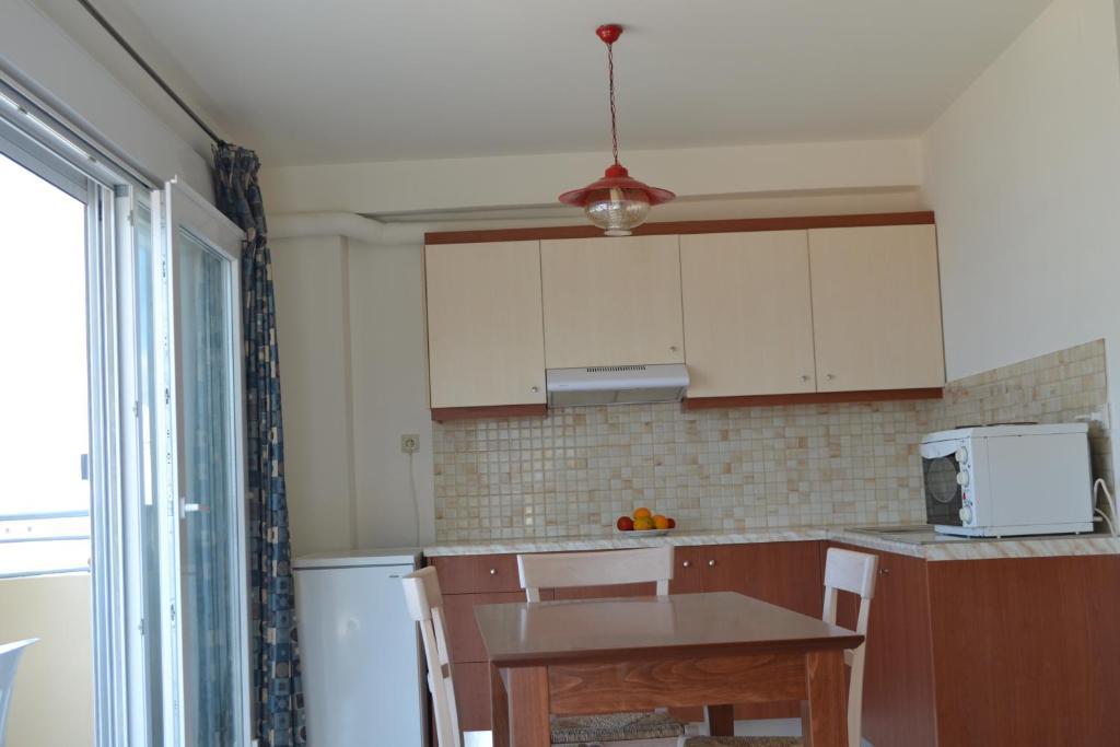 4S Beach Superior Apartments Сталида Экстерьер фото